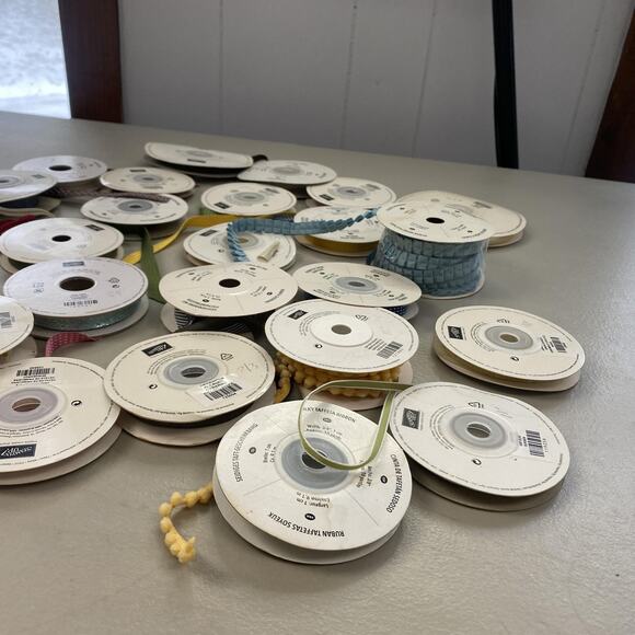 Stampin' Up! Ribbon Spool Lot Multicolor Styles Cardmaking Scrapbook Craft - Picture 9 of 15
